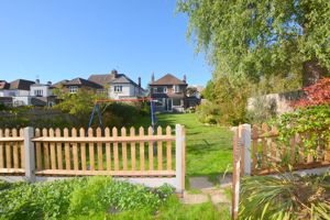 Photo 23- click for photo gallery